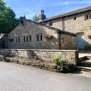 Wycoller Listed Building With Hot Tub Laneshaw Bridge